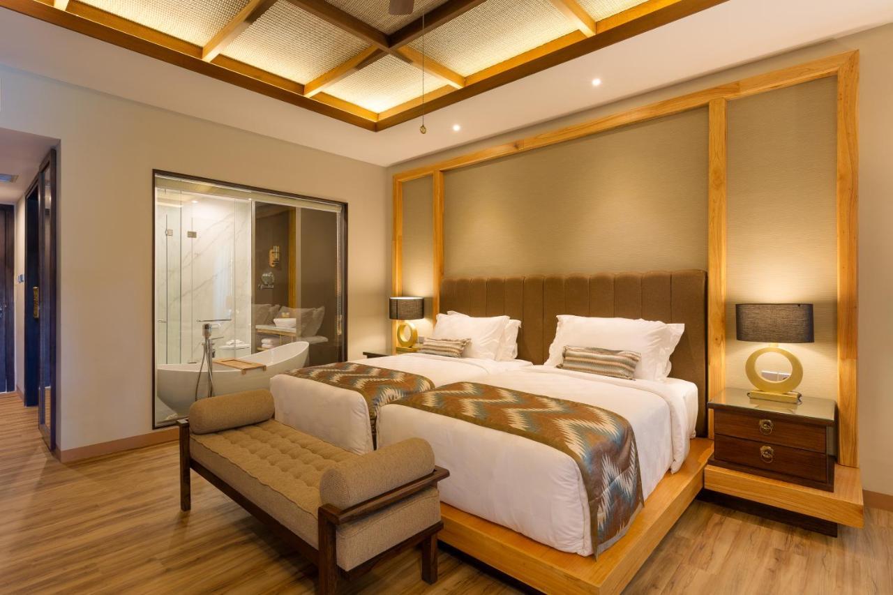 The Gantari Ubud Hotel & Villa Exterior photo