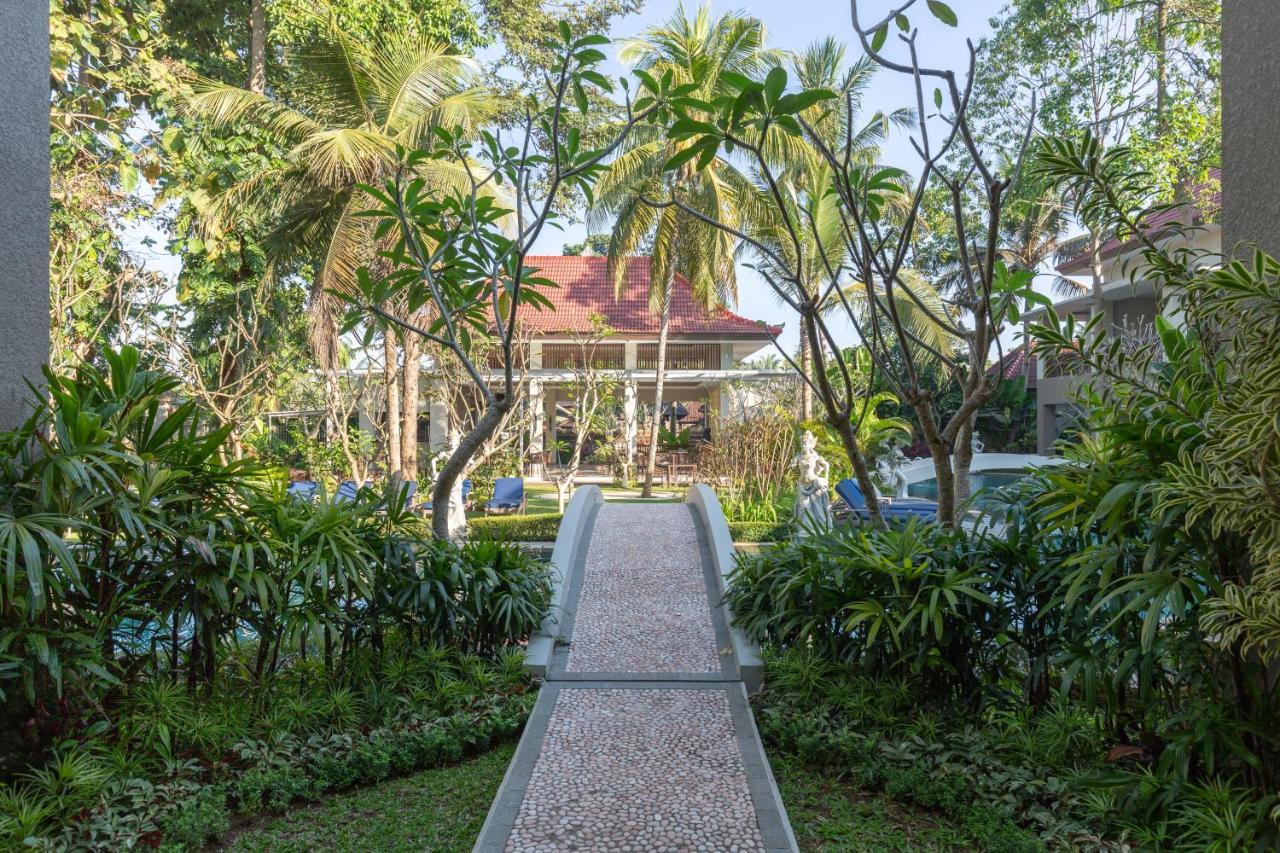 The Gantari Ubud Hotel & Villa Exterior photo